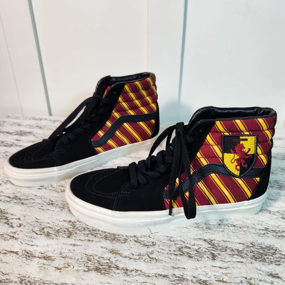 Vans Harry Potter Limited Edition Gryffindor High Top Sneaker | Women's Size 7.5 - Picture 5 of 14
